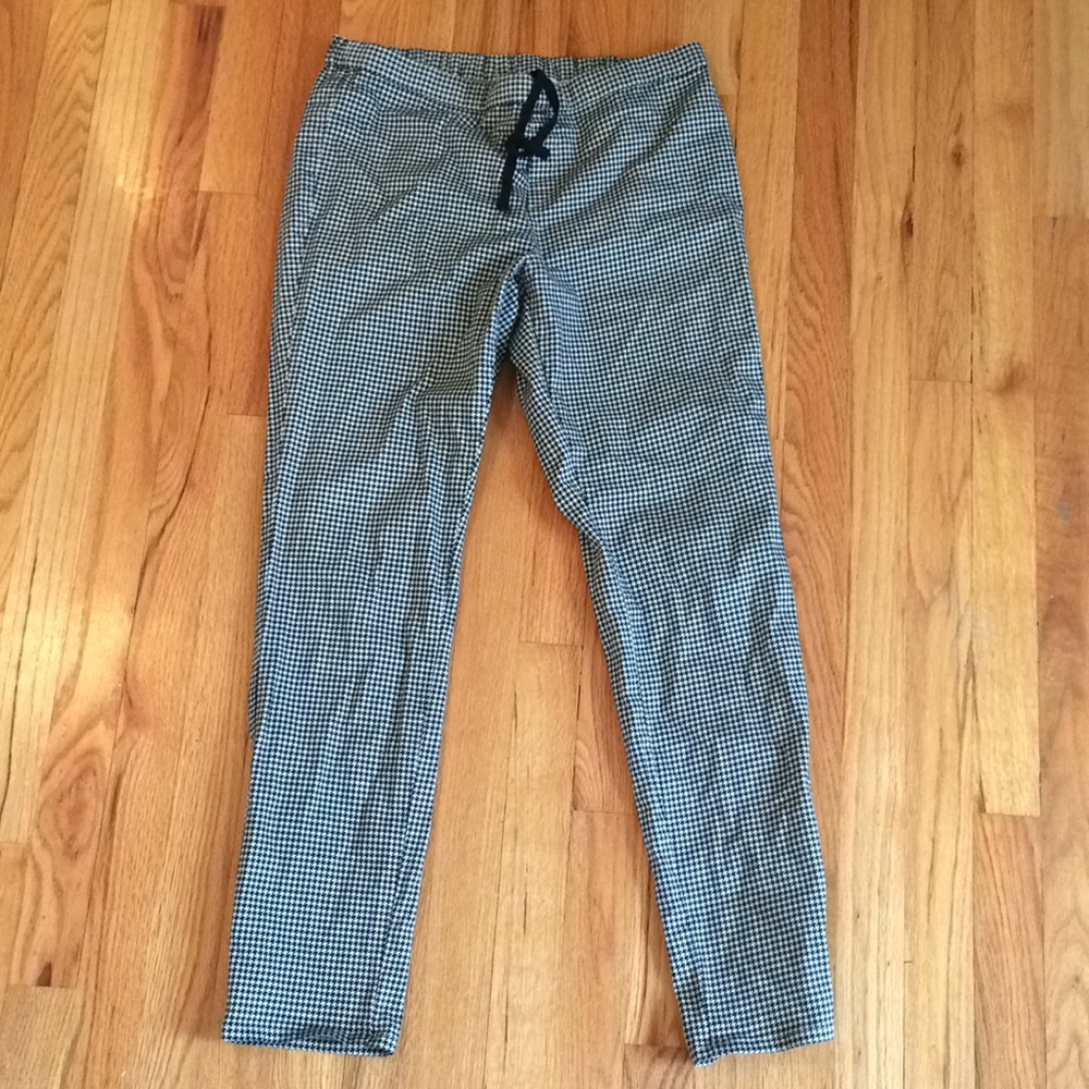 Houndstooth cropped pants
